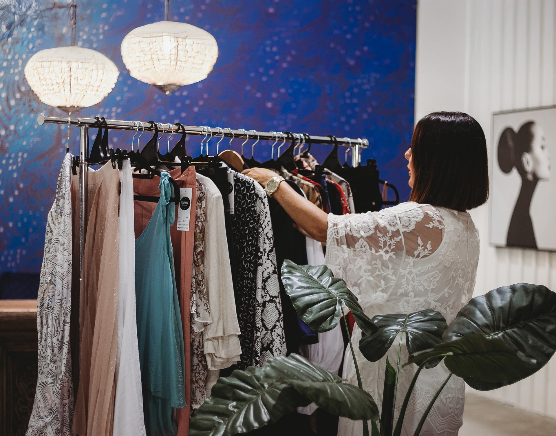 The Art of Mixing High and Low Fashion: Looking Luxe on a Budget
